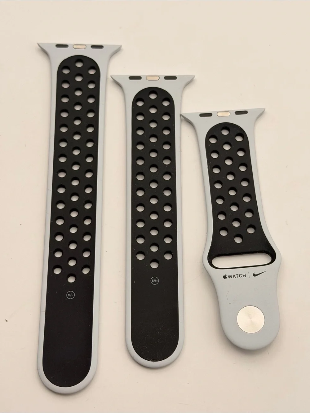 Nike Apple Watch Band 38MM/40MM/41MM, S/M & M/L, Excellent